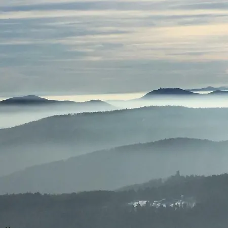 La Pierre Du Petit'hom *